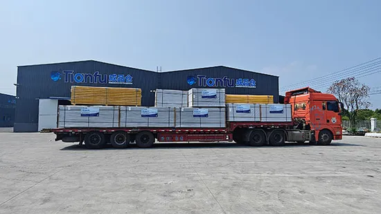 Degrau de escada com grade de fibra de vidro FRP